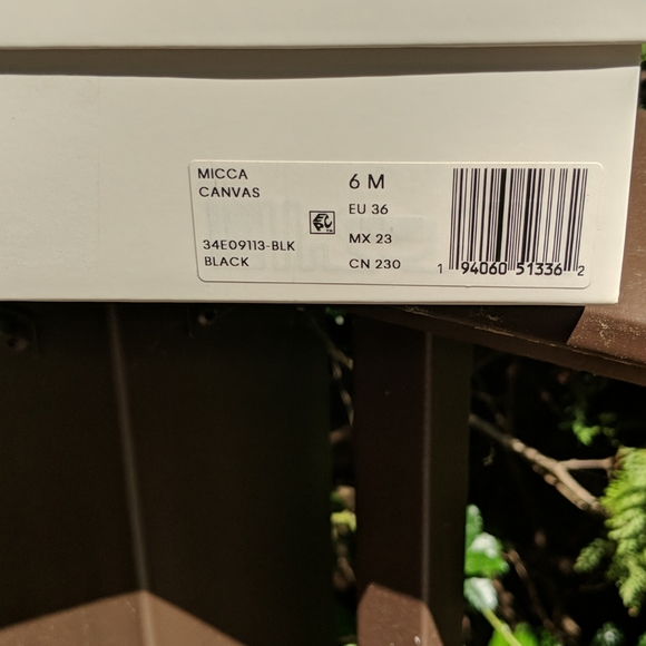 Calvin Klein Women's Black Sneakers with Yellow Stripe - Picture 8 of 8